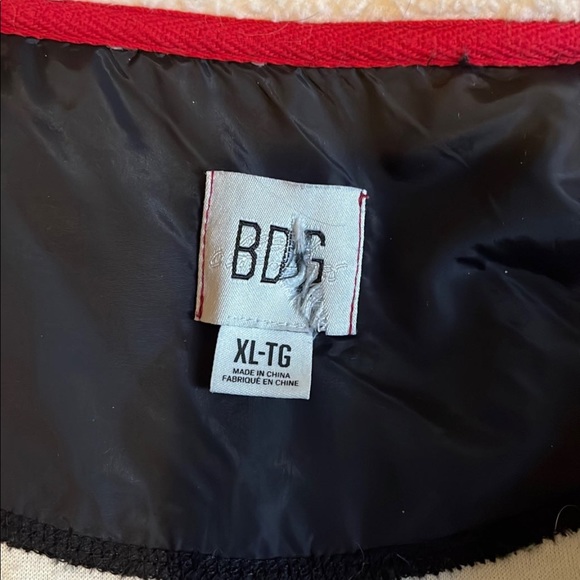 BDG Sherpa pullover - Picture 2 of 2